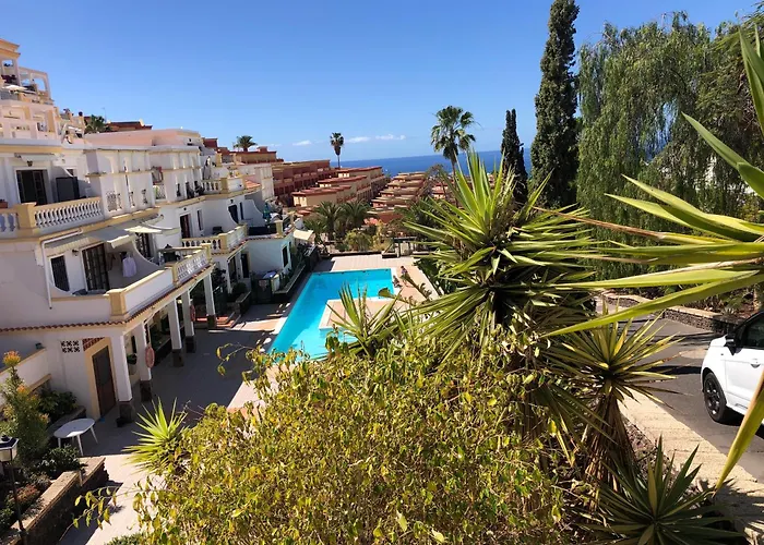 Seaescape With Ocean, King Size Bed, Wifi, Smart Tv, Free Parking 2 Pools Access
